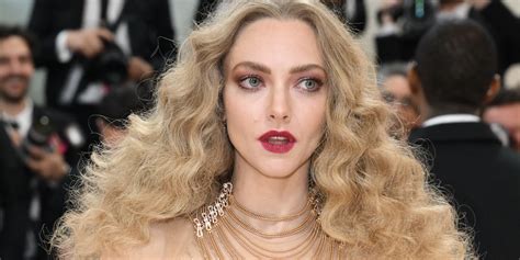 amanda seyfried hot sexy|Amanda Seyfried Wore a Naked Corset Dress to the 2023 Met Gala